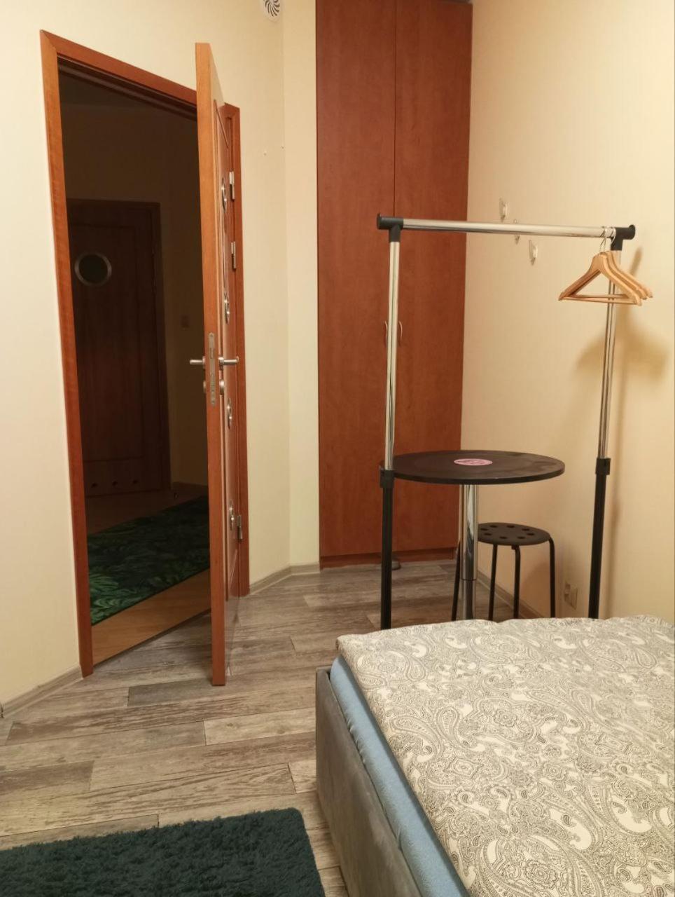 Solidarnosci155guestrooms Warschau