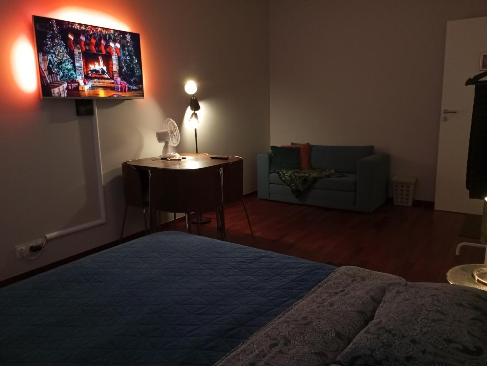 Solidarnosci155guestrooms Hostel *